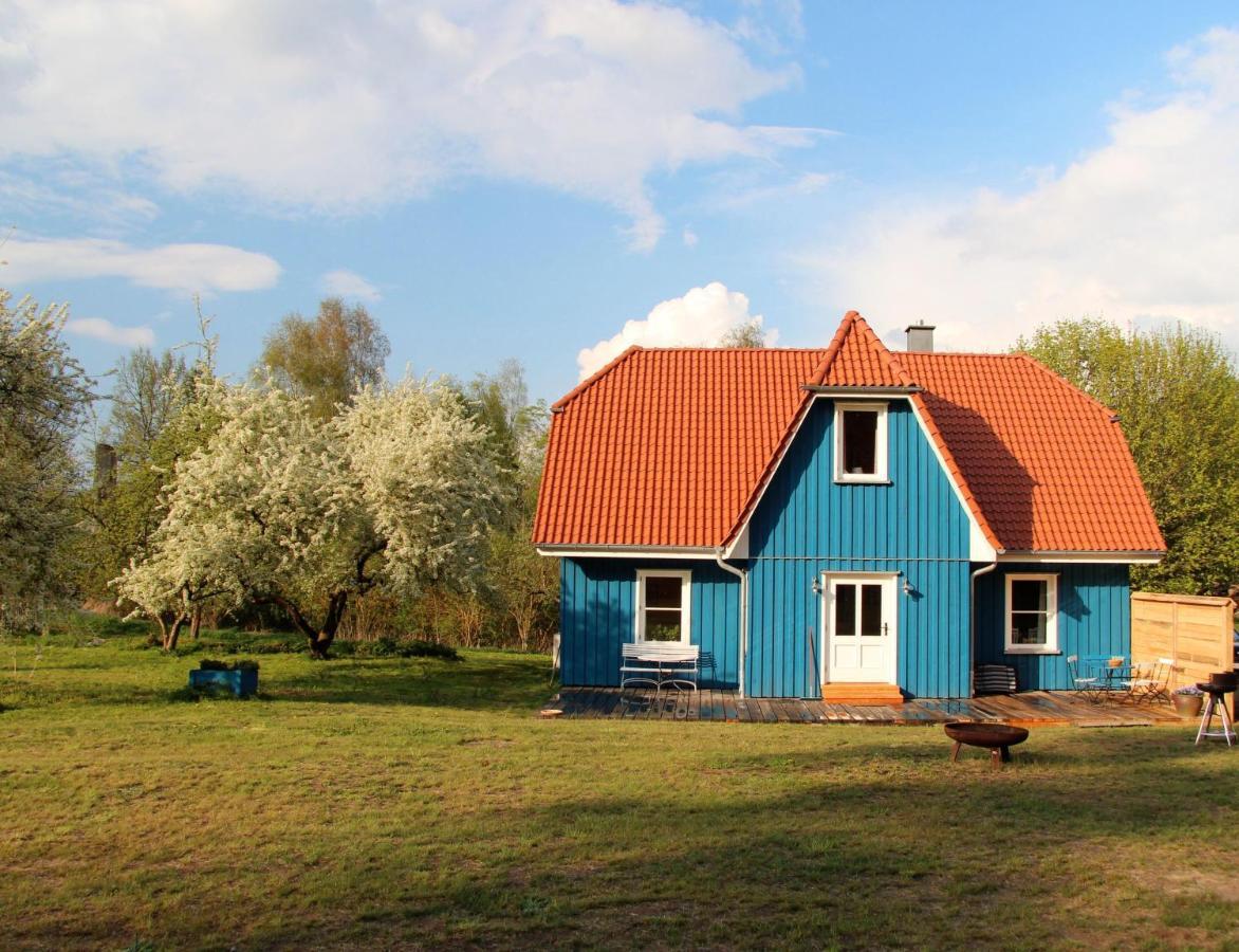 Onkel-Blau-Ferien-In-Troja Vila Lärz Exterior foto